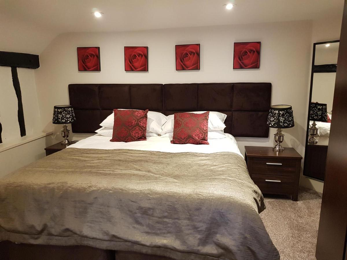 Отель The Cricketers Arms Quendon Экстерьер фото